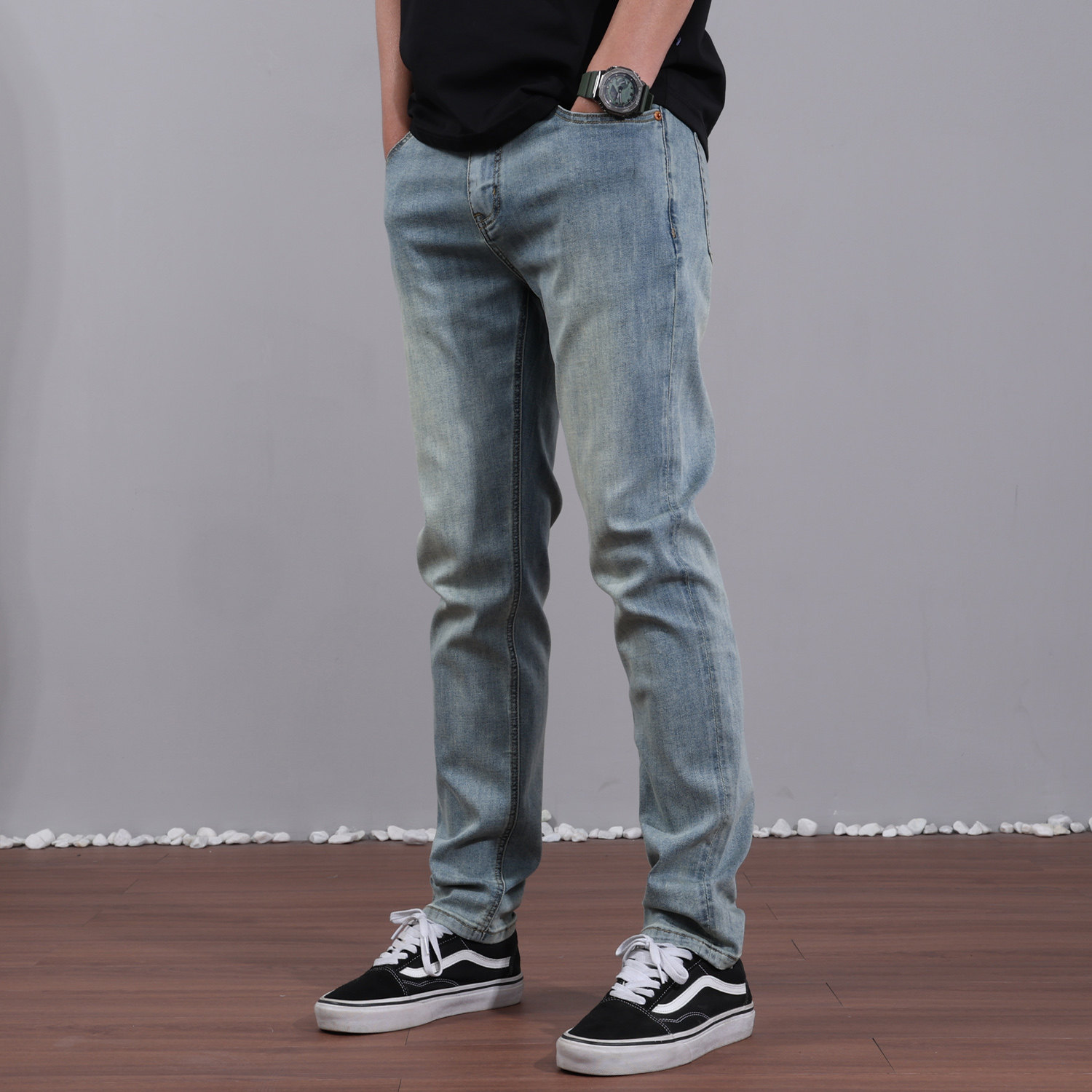 春夏季男士牛仔裤微弹力水洗时尚做旧复古风潮流修身直筒男裤子