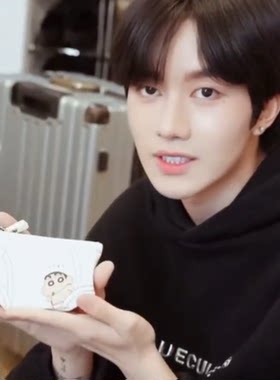 迷你蜡笔小新黄星同款可爱手拿包