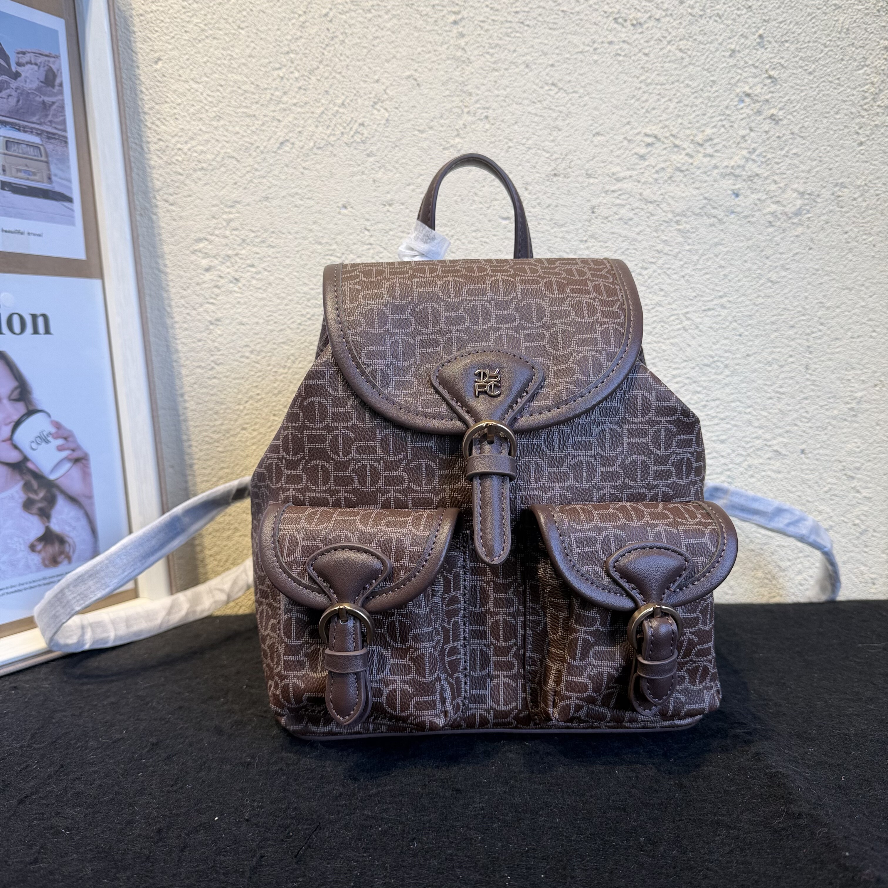 欧美高端小众品牌外贸纯原单女包简约复古大牌风百搭小背包双肩包