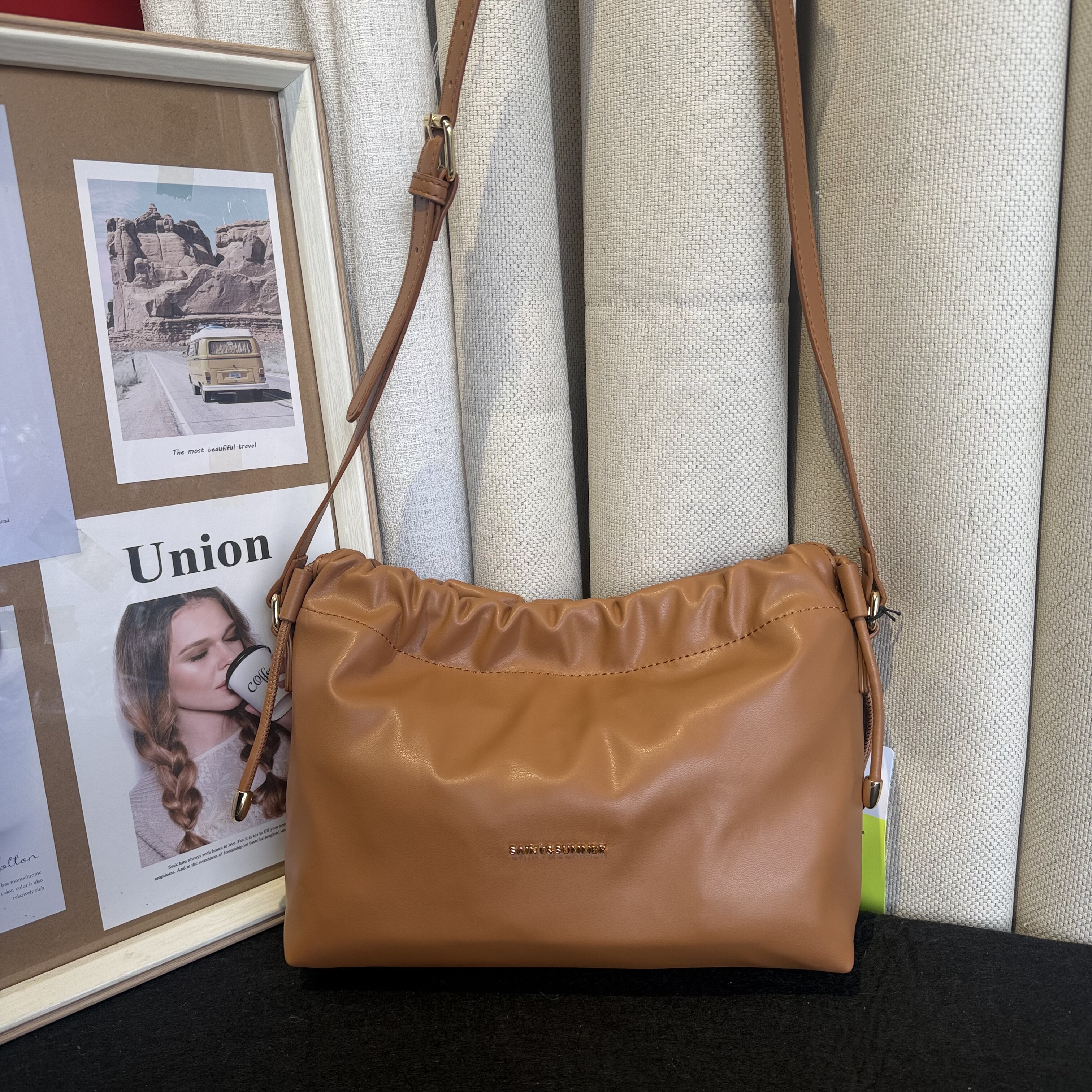 出口外贸欧美原单女包简约日常通勤百搭单肩束口休闲斜挎包