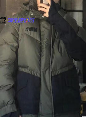 耐克宽松运动拼接连帽派克羽绒服