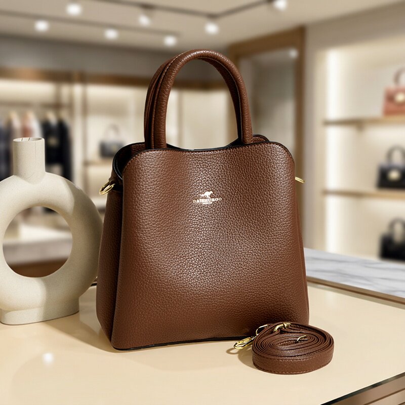 香港真皮女包2026新款时尚大气头层牛皮休闲包软皮单肩斜挎包欧美