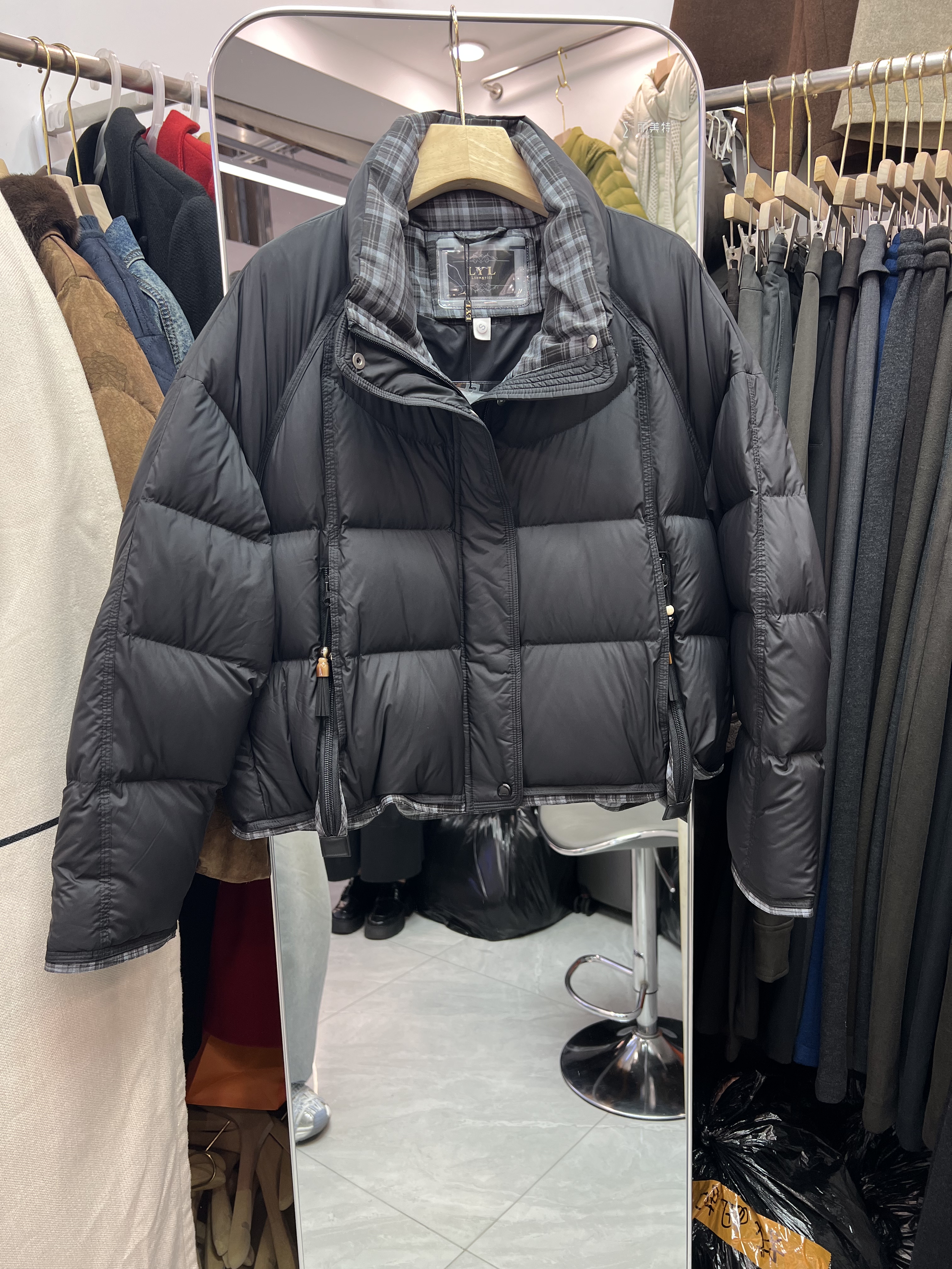 2026冬季新款韩版宽松显瘦短款羽绒服女加厚保暖白鸭绒百搭外套潮