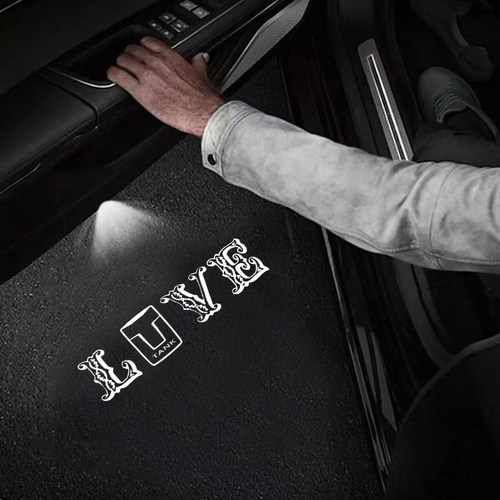 适用坦克300/500/700汽车车门迎宾灯免接线通用开门改装饰氛围灯