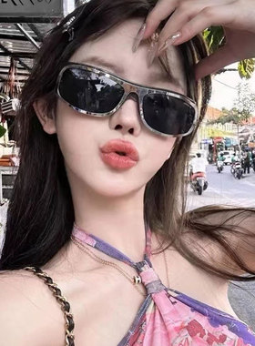 优雅氛围感墨镜女潮遮阳防紫外线
