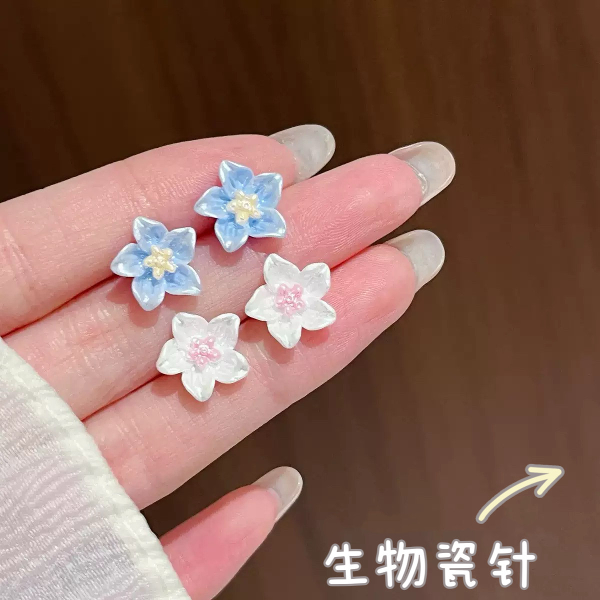 甜美小花耳钉女养耳洞生物瓷针可爱少女新款爆款防过敏山茶花耳饰