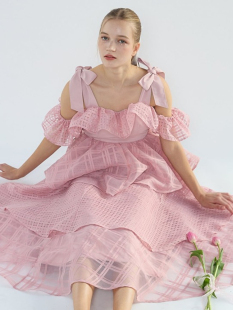 2.9万獨家lilli11y元 连衣裙度假沙滩裙 层次蛋糕仙女超仙吊带长款