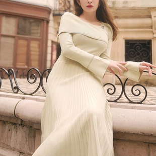 超赞版型獨家娘娘HER元 肩部薄纱压褶翻领高腰嵌褶大摆针织连衣裙