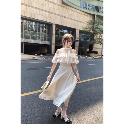 甜美减龄少女感蕾丝拼接连衣裙