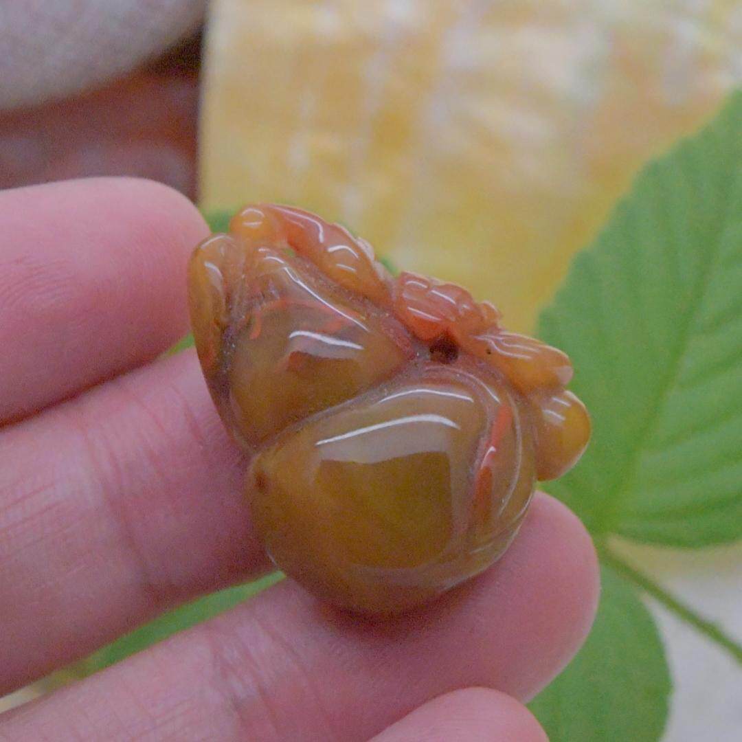 南红玛瑙添福葫芦吊坠