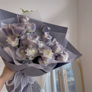 紫玫瑰花束价格 紫玫瑰花束图片 星期三