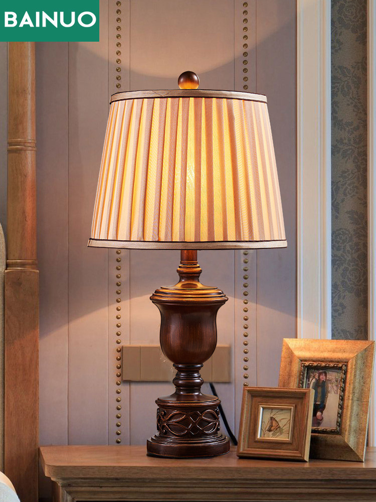 Table lamp Bed lamp American bedroom high-end retro country luxury Romantic warm home living room Jane European table lamp