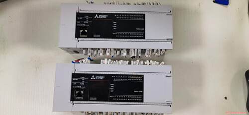 拆机FX5U-64MT,成色新，功能包好，出货前测试，需要(议价商品）