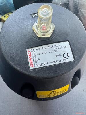盖米GEMU 690 32D 78205E12/n 正常使用(议价商品）