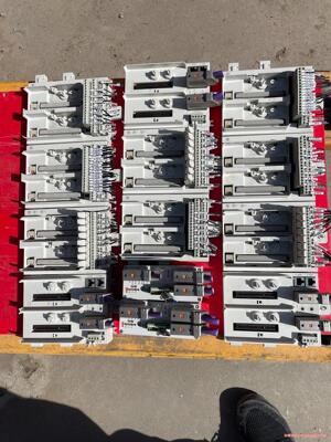 ABB卡件底座3BSE022462RA。拆机数量十几个。懂的议价商品