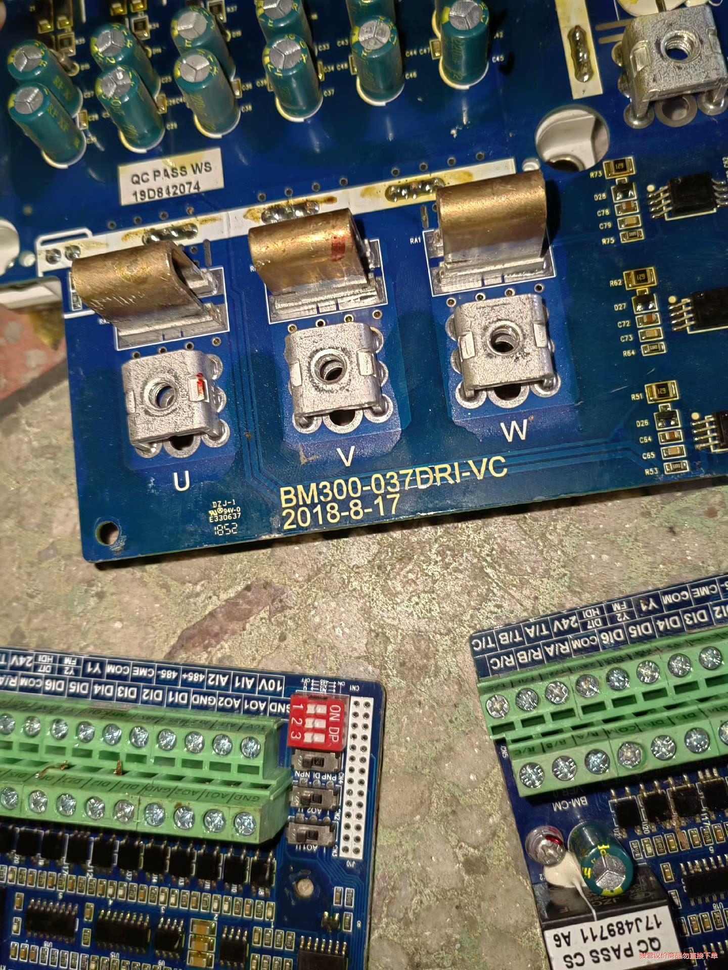 BM300-037DRI-VC  BM-CM  日业变频器驱(议价商品）