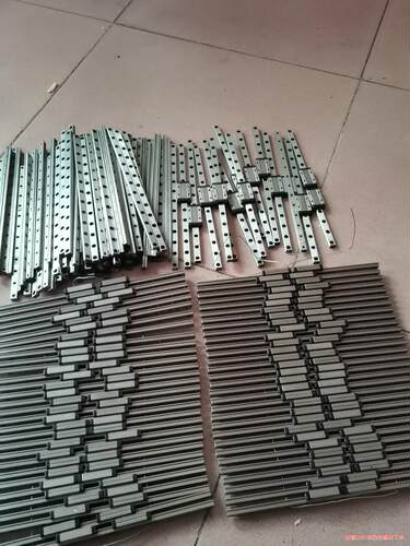 二手拆机导轨STE9L，轨道长250 mm实物拍摄，双滑块2(议价商品）