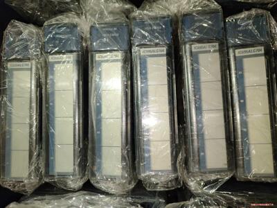 IC695ALG704-AB    余1(议价商品）