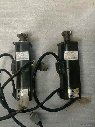 安川机器人伺服电机SGMAH-01A1A4C