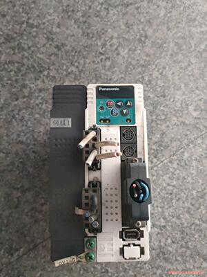 二手拆机松下伺服驱动器，1.0KW，MDDDT3530003议价商品