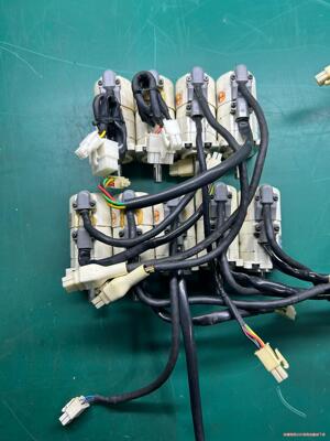 松下伺服50W电机:MSM5AZP2E，MSM5AZPJA，议价商品