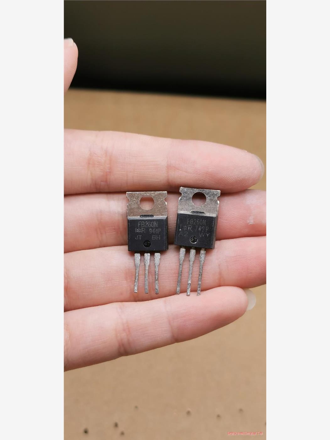IRFB260B FB260N 56A 200V 原装进口拆(议价商品）