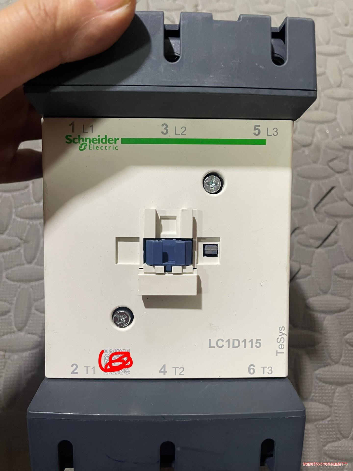 施耐德LC1D115交流接触器，电压220V，只是装过机未使议价商品