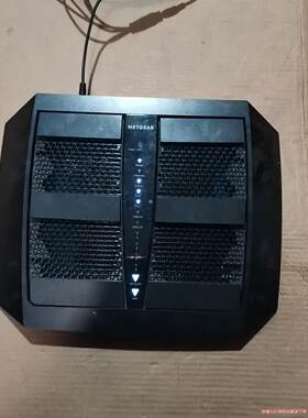 美国大牌网件r8000路由器，夜鹰x6，ac3200 大螃蟹议价商品