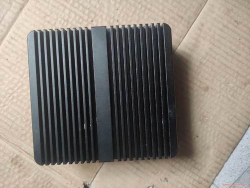 工控小主机，3805u,8g三星内存，32g固态，议价商品