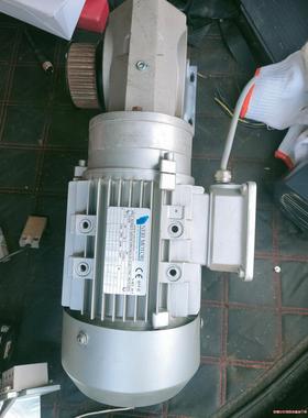 德国雷福斯Garl REHFUSS高性能涡轮蜗杆减速机SM0(议价商品）