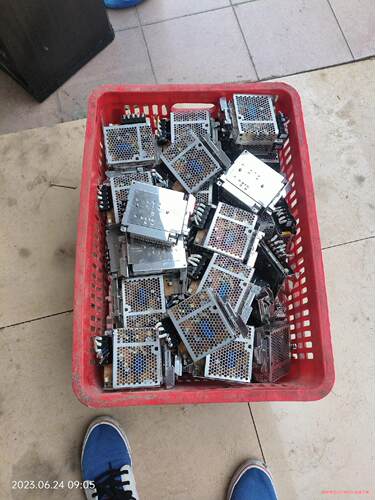 带导轨支架的OMRONS8FS-C03524J工控电源几十个议价商品