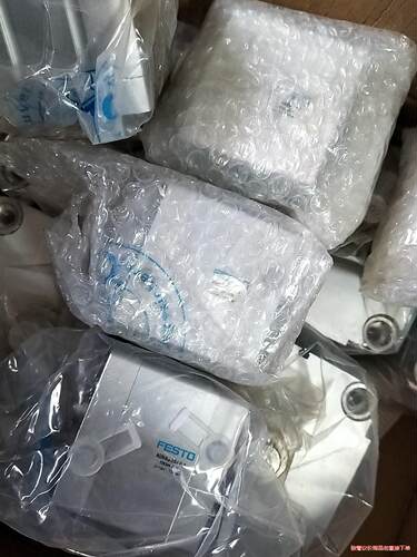 FESTOFESTO气缸ADN-63-20-I-P-A全新五(议价商品）