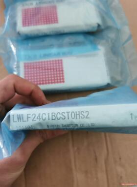 原装全新IKO滑轨滑块LWLF24C1BCST0HS2轨长8(议价商品）