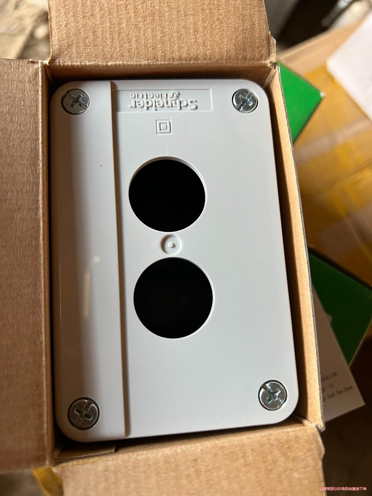 施耐德XALB02C全新按钮盒议价商品