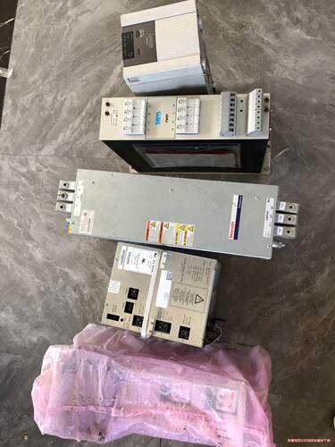 UPS无停电电源装置FW-A10L-0.7K SIPA全新无骏营议价商品