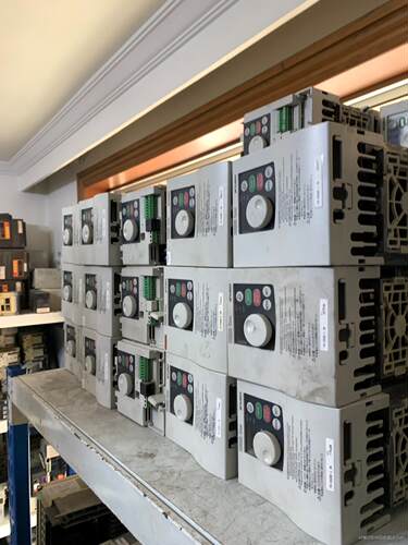 三菱S520E变频器 0.1kw/0.2kw/0.4kw/0