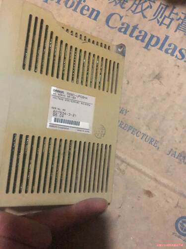 欧姆龙驱动器 R88D-UP08HA，200瓦，功能正常，价(议价商品）