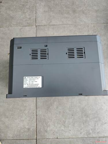 苏州巨联变频器 JLV81VV43011V/15P-L，二手(议价商品）