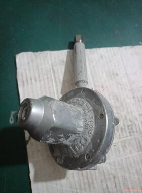 GRACO固瑞克调压阀214706，成色如图，外观有油漆，配议价商品