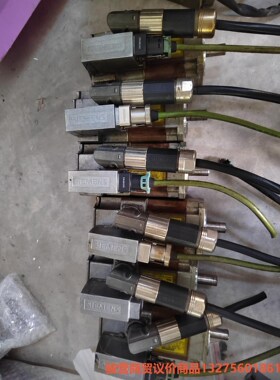 西门子1FK7032-5AK71-1UA0需要的来咨询议价骏营商贸-议价