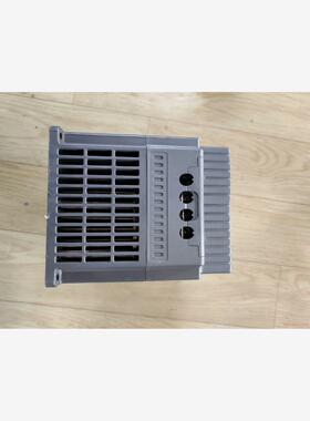 台达变频器VQAC075E43A，成色如图(议价商品）