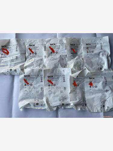 SICK接近开关IME12-04BPOZCOS，共9个；(议价商品）