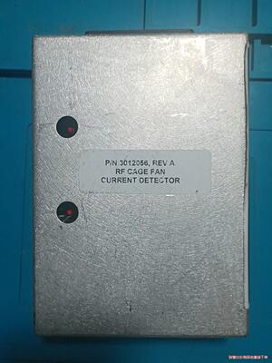 单相AC220V转原装美国荷宝15A250V三极带锁电机母插(议价商品）