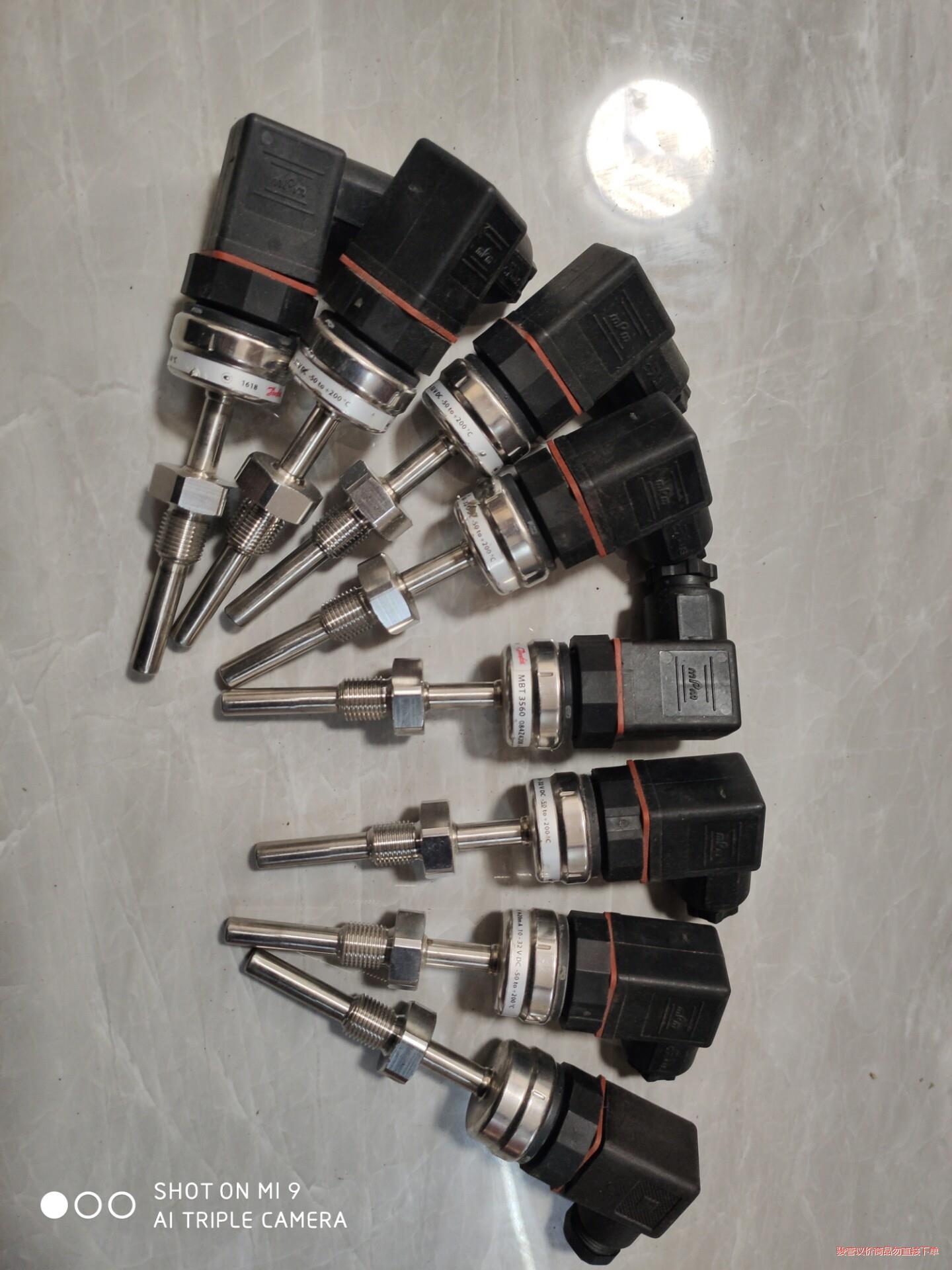 丹佛斯温度传感器 MBT3560 084Z4208实物拍摄，议价商品