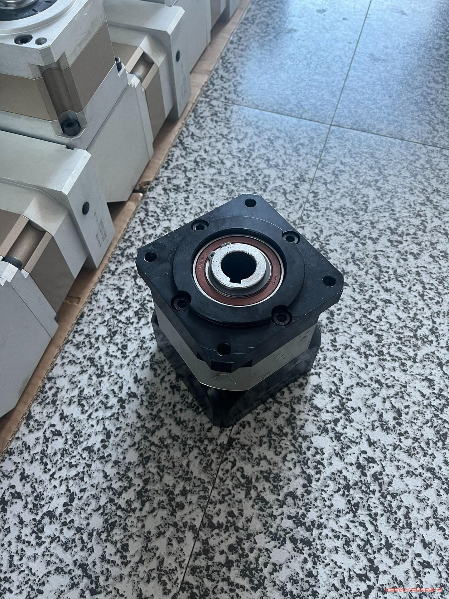 纽氏达特减速机：PS115L1-008-P2- K2议价商品