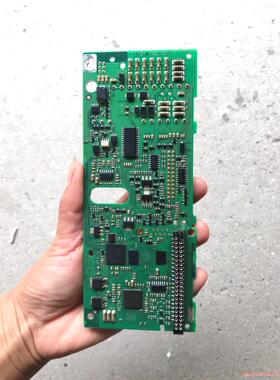 丹佛斯主板 型号130B7002 AT/11 看最后一张图议价商品