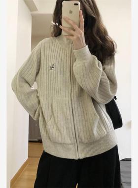 韩系拉链灰色毛衣女2025秋冬季新款慵懒高级感宽松针织衫加厚外套