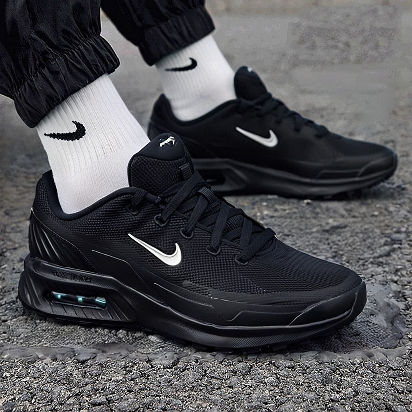 NIKE耐克官方男鞋休闲鞋气垫鞋25冬季新款透气网面鞋运动鞋DM0829