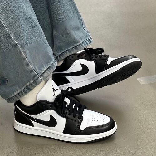 Jordan Air AJ1 耐克低帮男女篮球鞋黑白熊猫板鞋休闲鞋DC0774