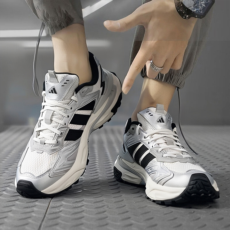 adidas阿迪达斯男女缓震回弹跑步运动休闲老爹鞋机甲风暴 JS0059